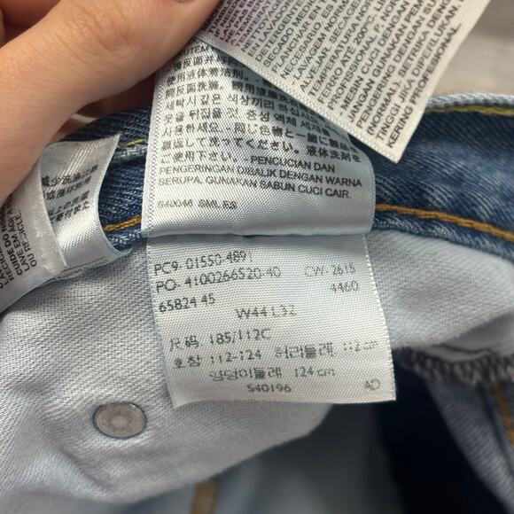 Levi's 550 Mid Wash Blue Mens 42x32 Red Tab Straight Relaxed Fit Denim Jeans EUC - Picture 9 of 12